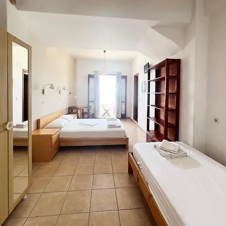 Three Brothers 3* Mandrákion