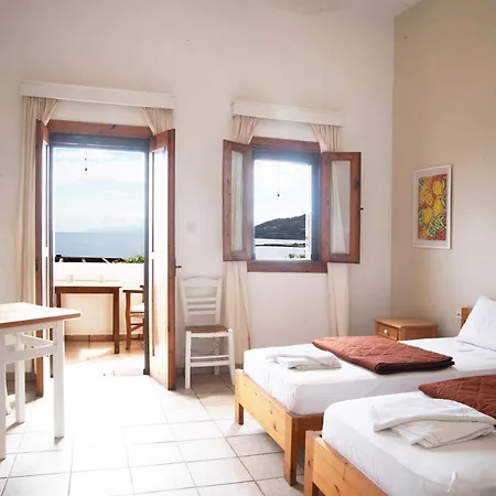 Three Brothers Hotel apartamentowy