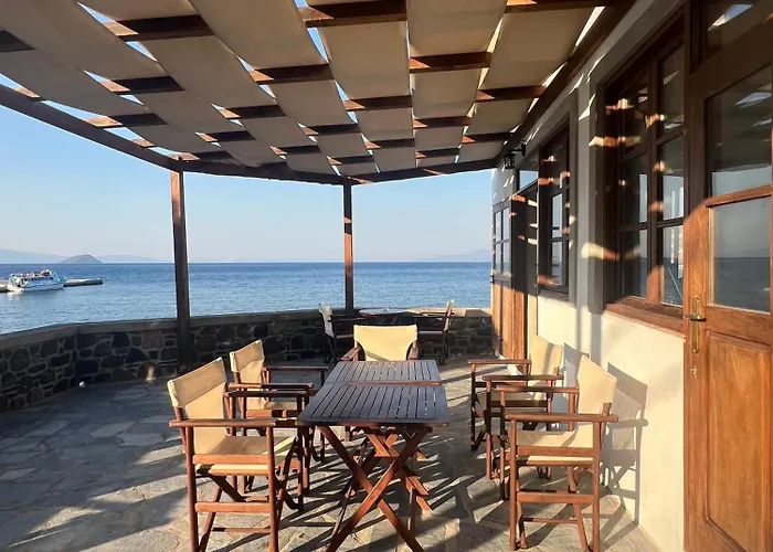 Apartahotel Three Brothers 3*