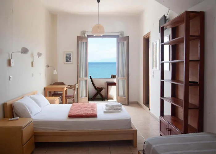 Apartahotel Three Brothers